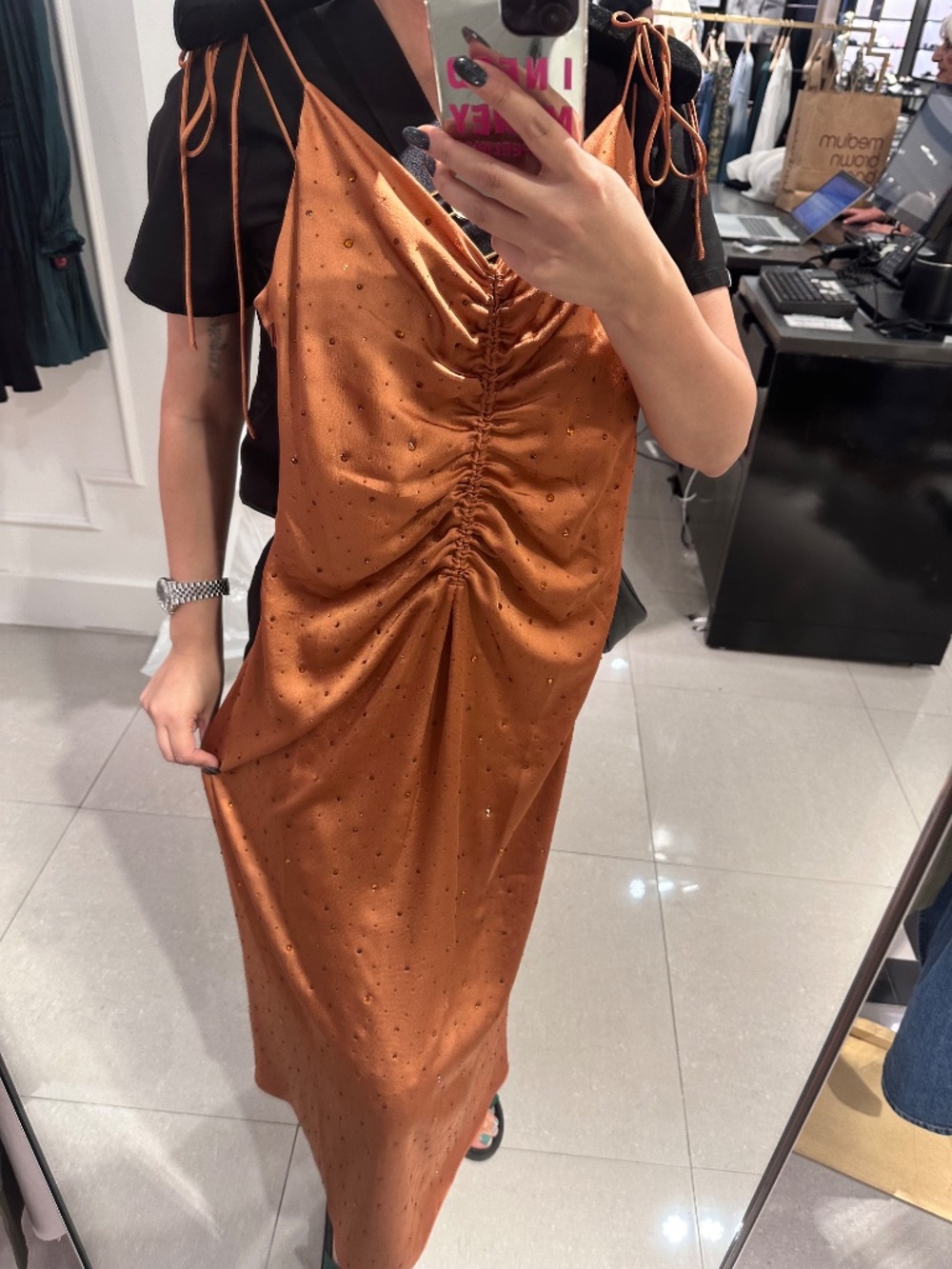Dress - Picture 2 of 3